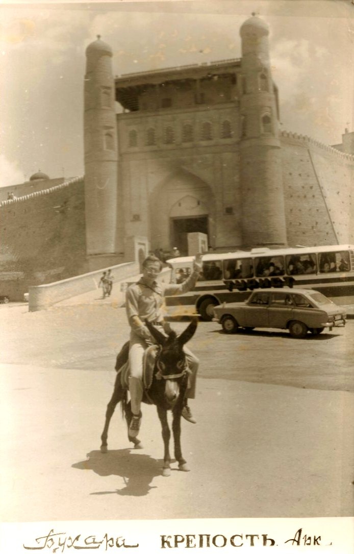 преодолевать любую Хиву и Бухару (можно верхом, да)
