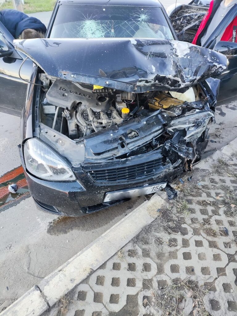     В Соль-Илецке при столкновении автомобилей пострадали два человека Оренбуржье
📷    В Соль-Илецке при столкновении автомобилей пострадали два человека Оренбуржье
