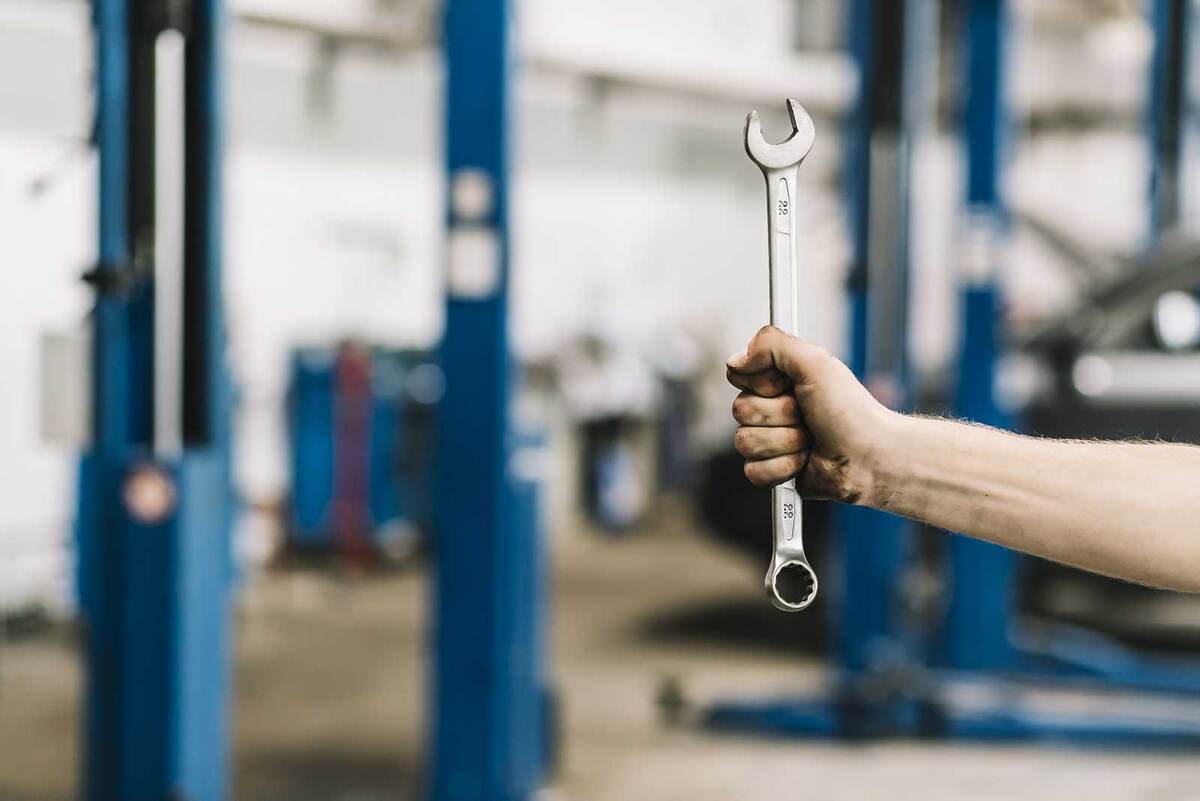 Ключевая ставка - самый мощный инструмет в арсенале ЦБ, но пользоваться им нужно не слишком часто.