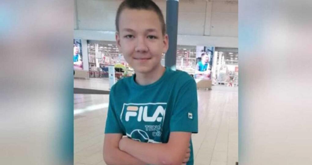 В Омске пропал 16-летний подросток в ветровке и спортивных штанах