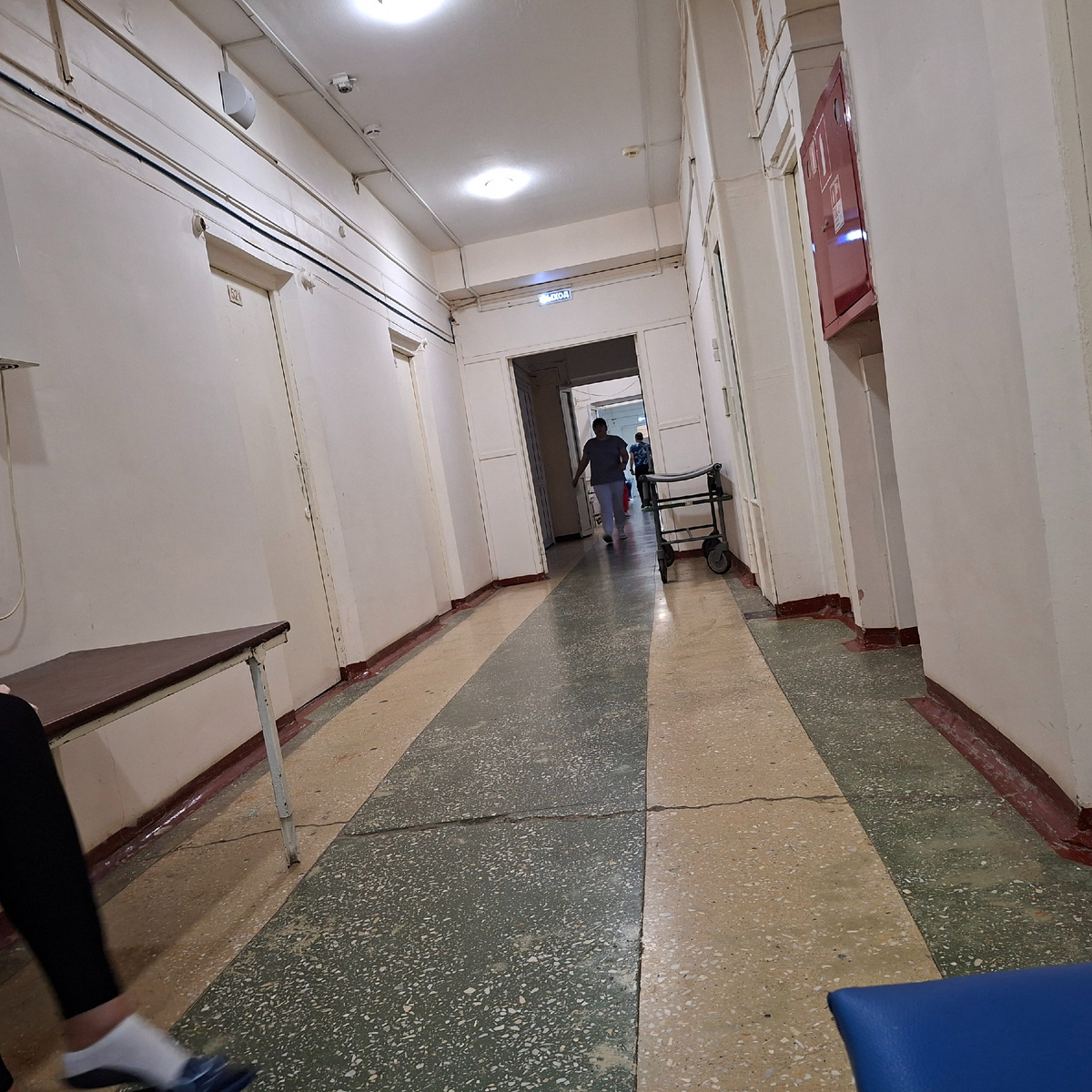 Наверное, условия труда способствуют?