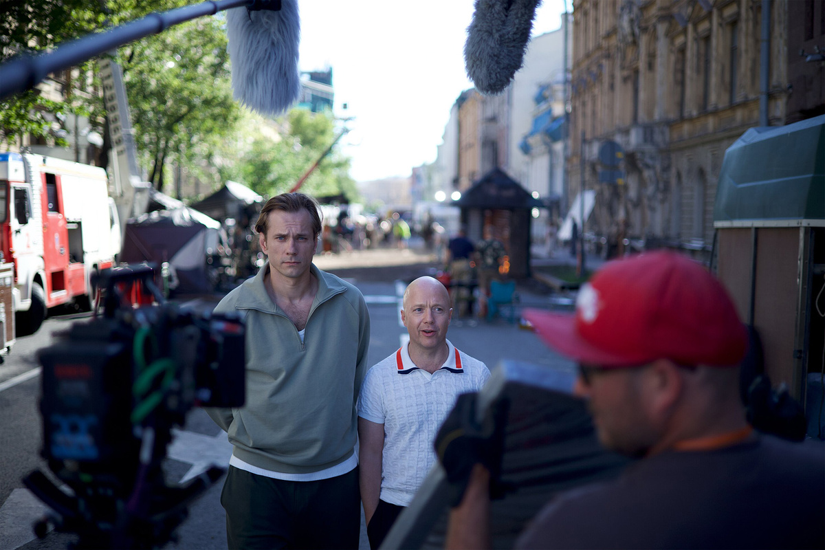    Александр Горбатов и Евгений Стычкин на съёмках фильма «Авиатор»