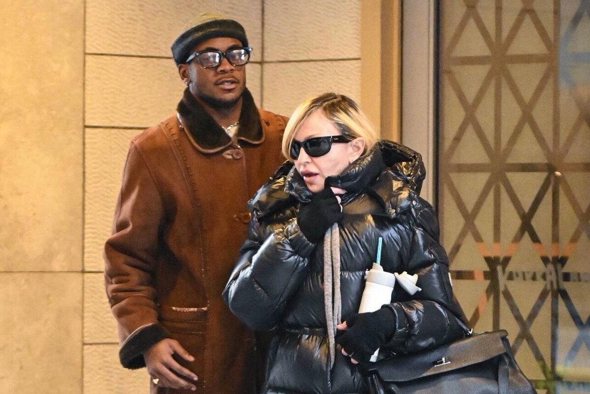    Мадонна со своим бойфрендом Акимом Моррисом LEGION-MEDIA