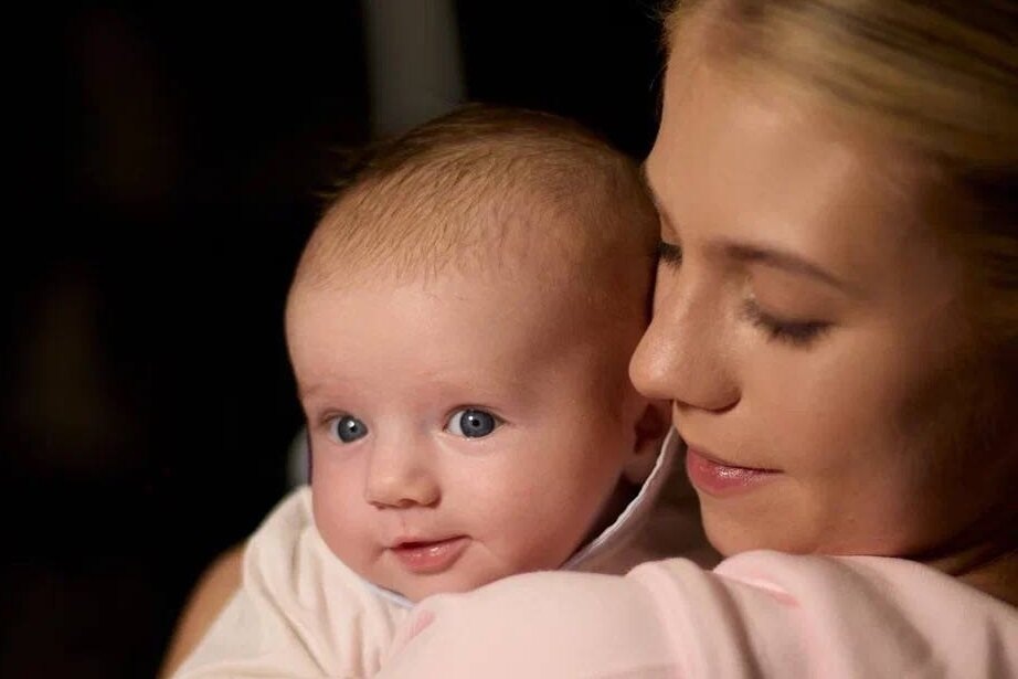     «Мише уже три месяца!»: Александра Трусова показала умилительные фото с сыном и рассказала, чему он научился