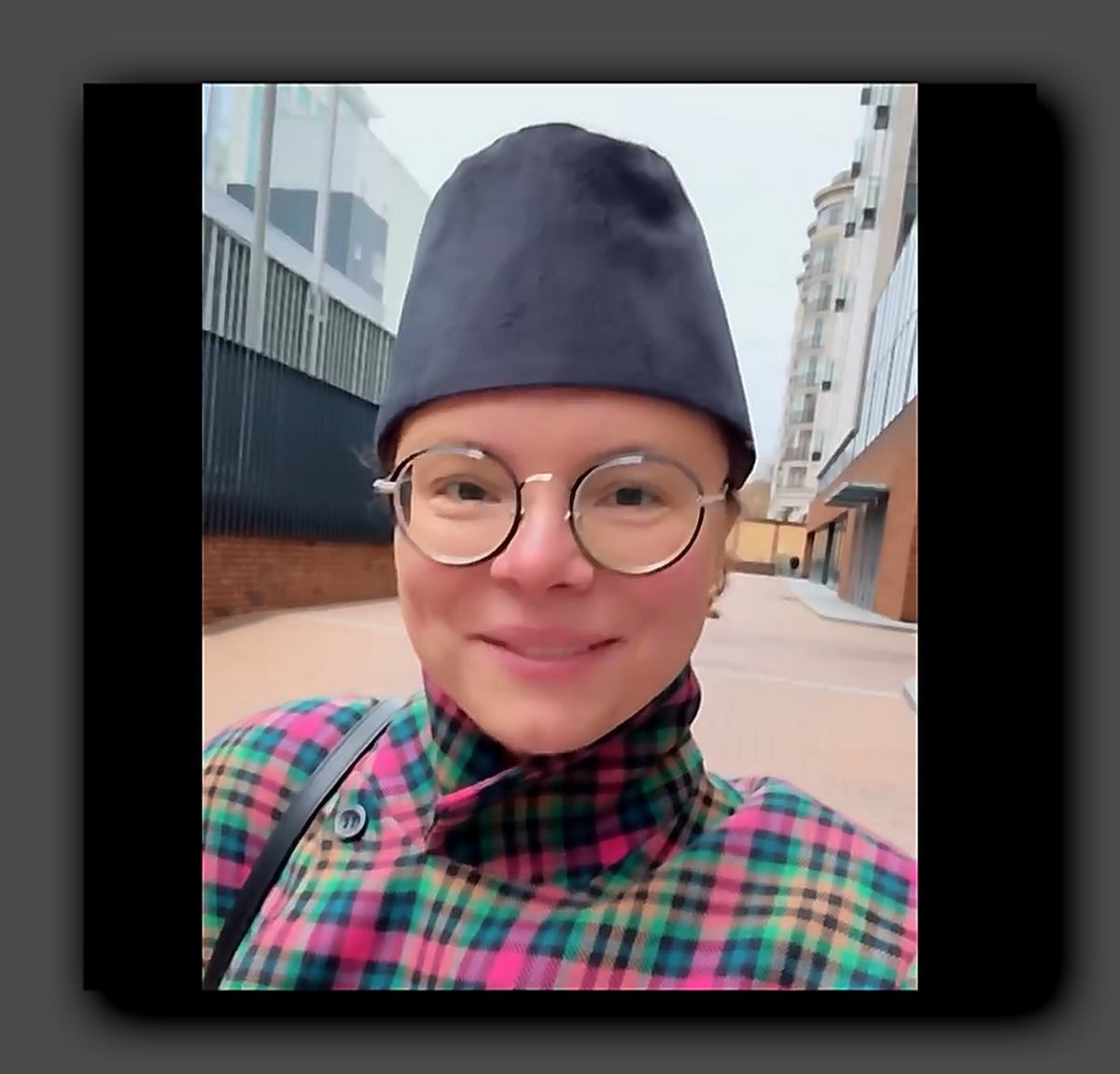 То неловкое чувство, когда тебя считают «бабкой», а тебе лишь 36. Стоп-кадр