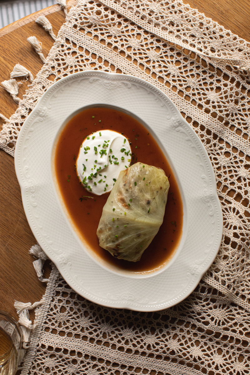 Голубец с говядиной и лесными грибами