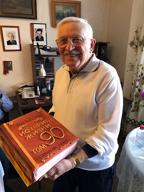 Юрию Соловьеву 90 лет!