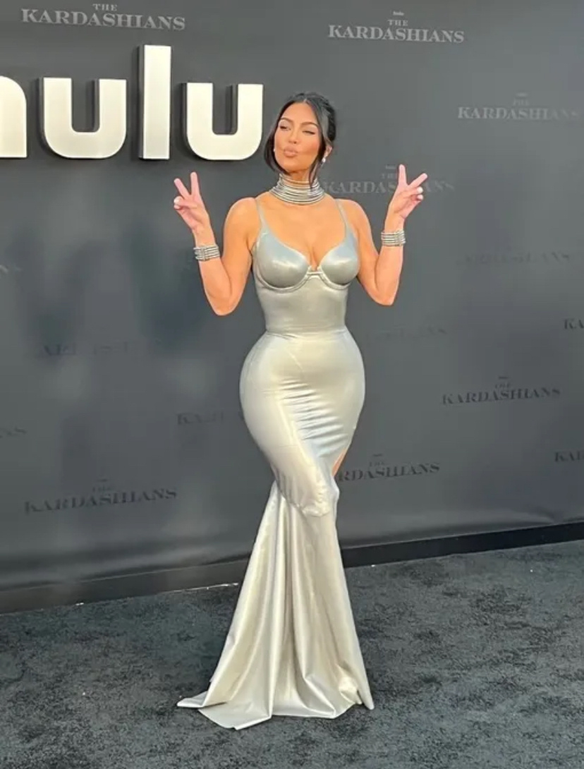 Ким Ноэ́ль Карда́шьян