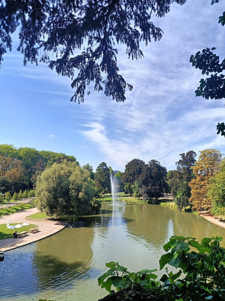 Фонтан в парке Оранжери