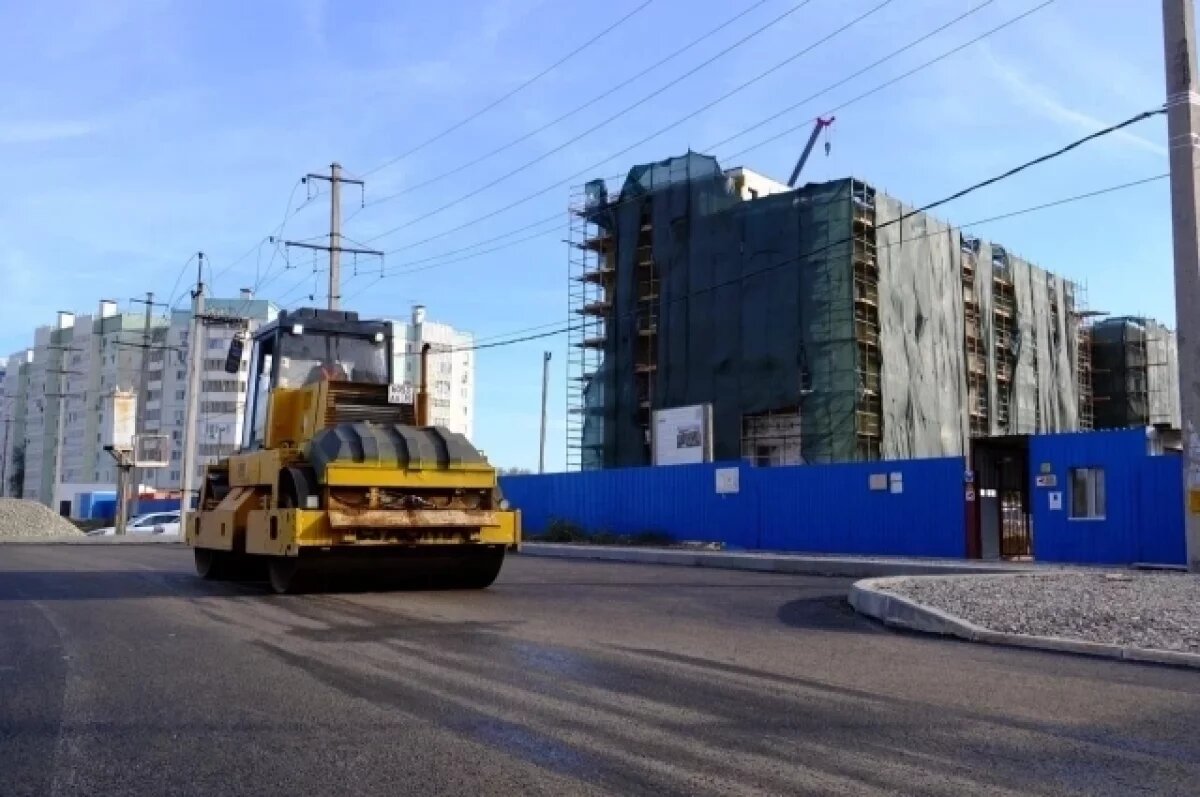    Астрахань продолжает дорожные работы в микрорайоне Бабаевского