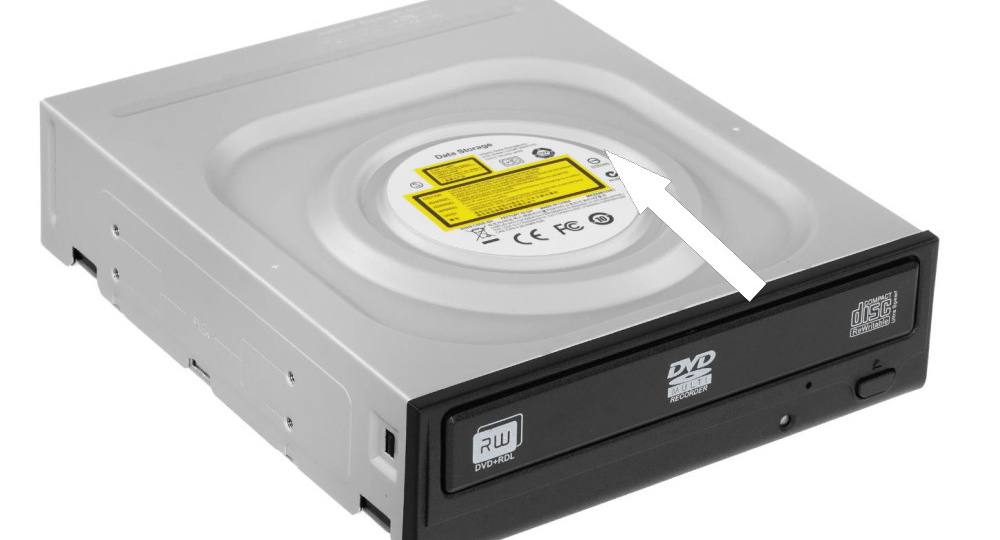 Вы не поверите зачем нужен CD/DVD привод в 2025 году