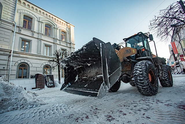 Готовь сани летом! В Твери заблаговременно выделены деньги на уборку снега