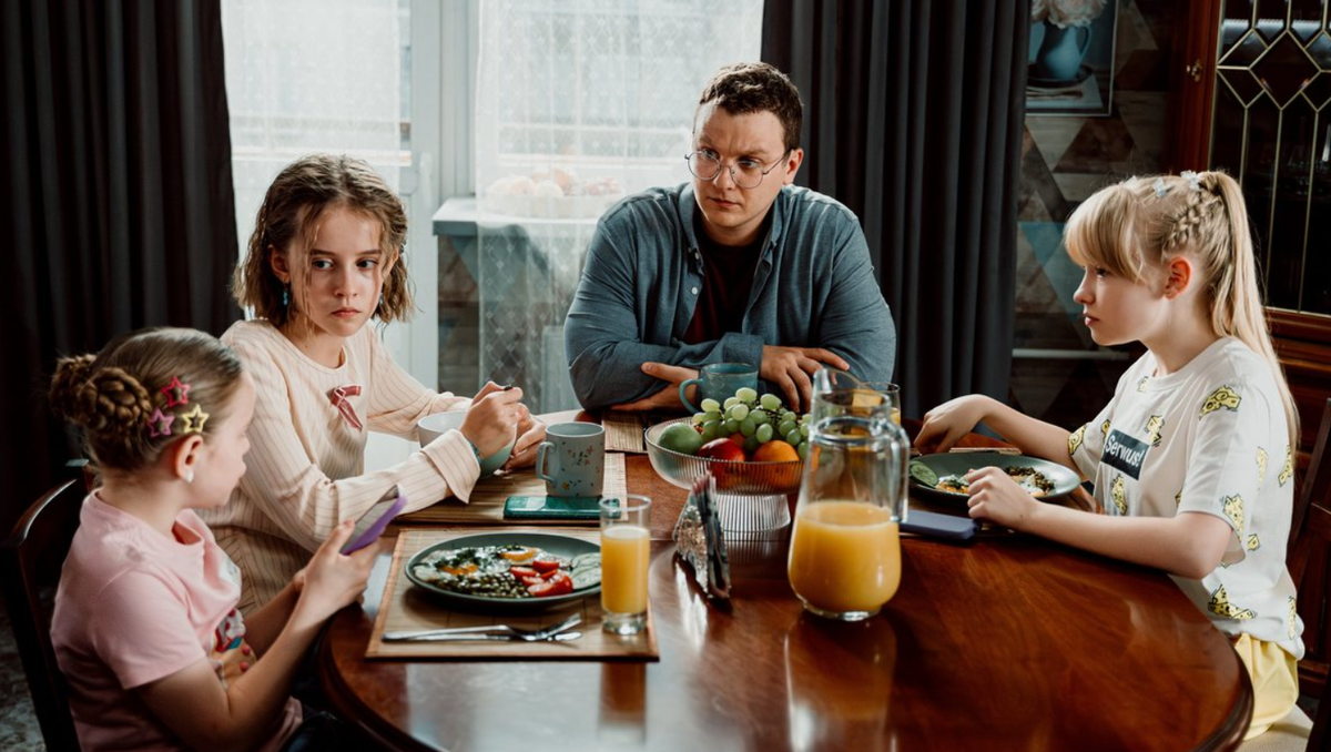 Кадр из сериала «Папины дочки»