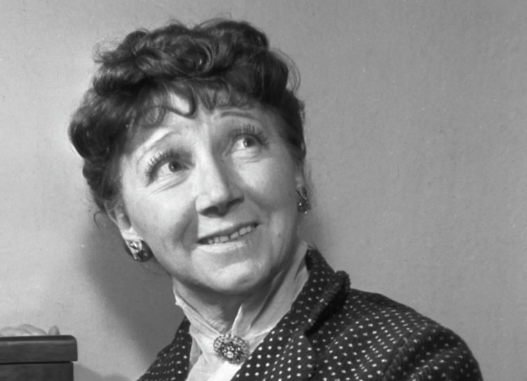 В 1919 году Рина Зеленая окончила Московское театральное училище
Фото: А. Воротынский / РИА Новости