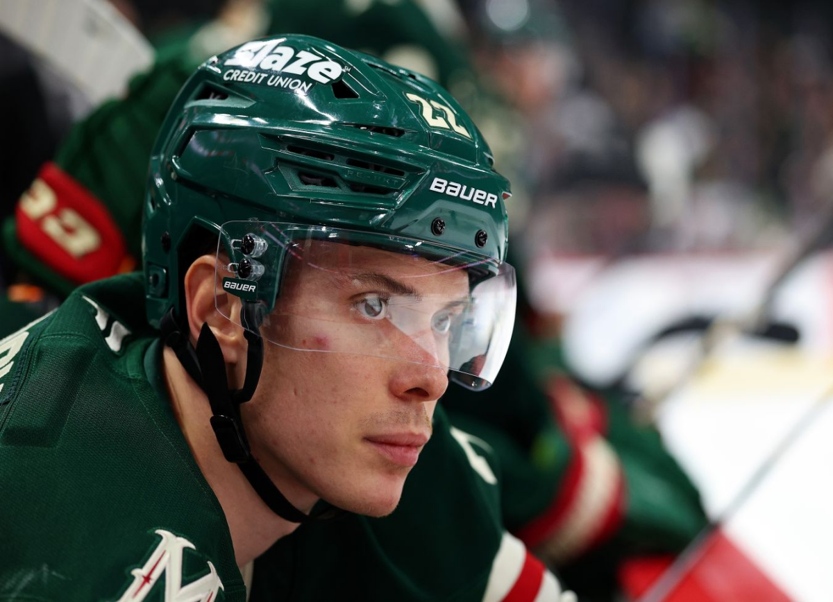     Заокеанские фаны об истории фанатки «Миннесоты» «по спасению карьеры» Юрова: это нужно экранизировать