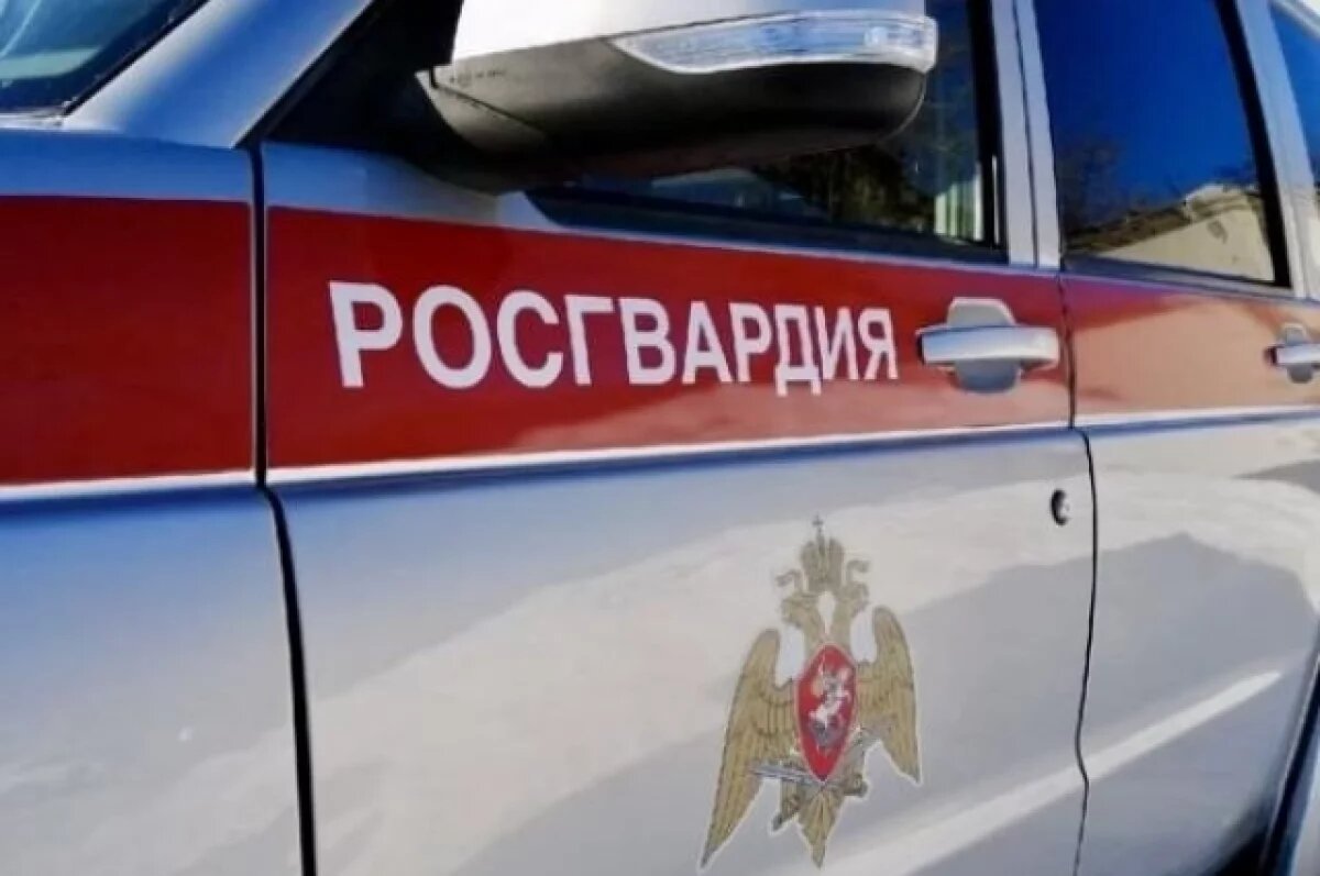    Росгвардия более 250 раз выехала по тревожным сигналам омских медиков