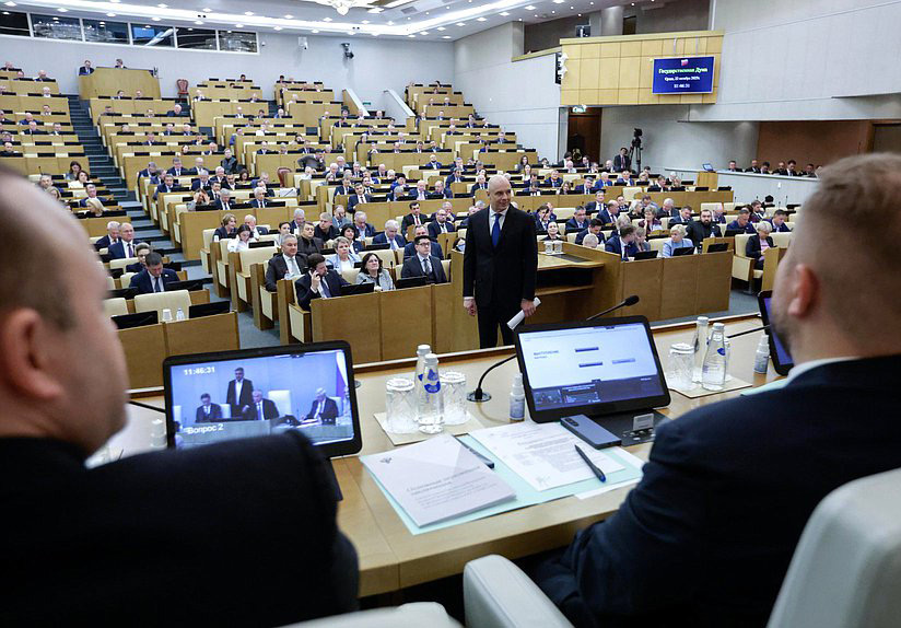    Министр финансов РФ Антон Силуанов в Госдуме перед голосованием за налоговую реформу в первом чтении. Фото: duma.gov.ru