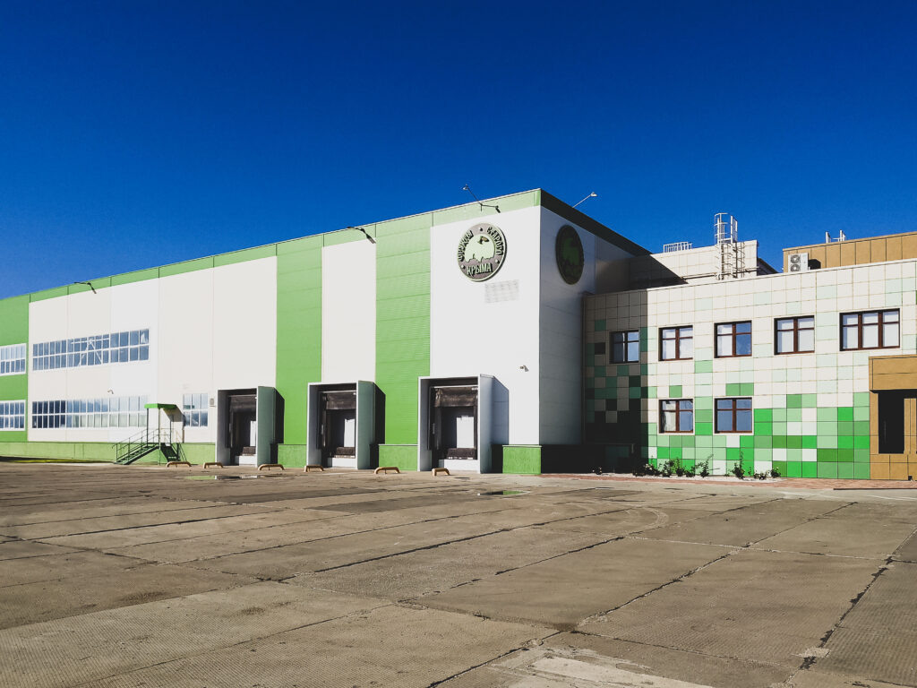      Фруктохранилище в Кировском районе Крыма Редакция