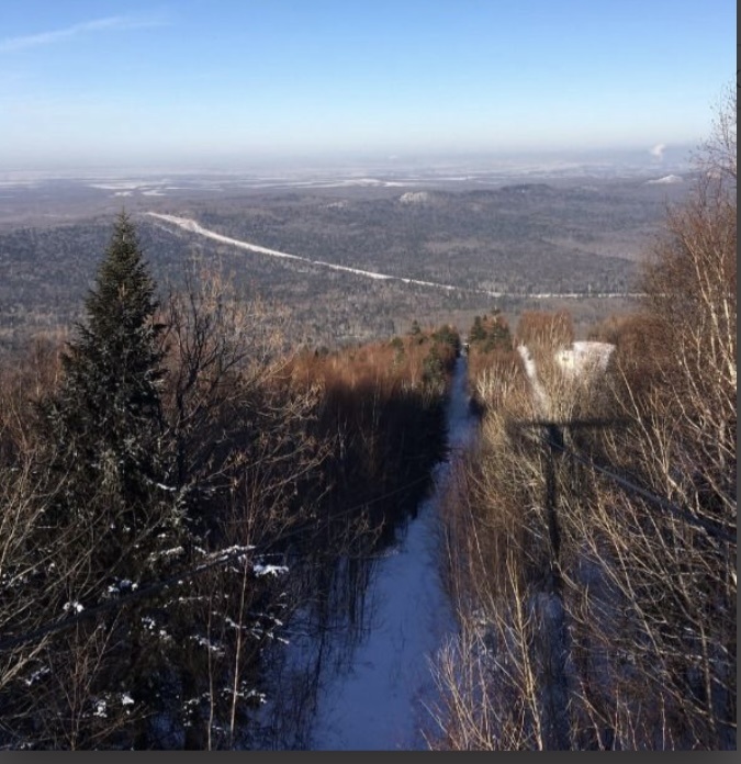Вид с горы зимой