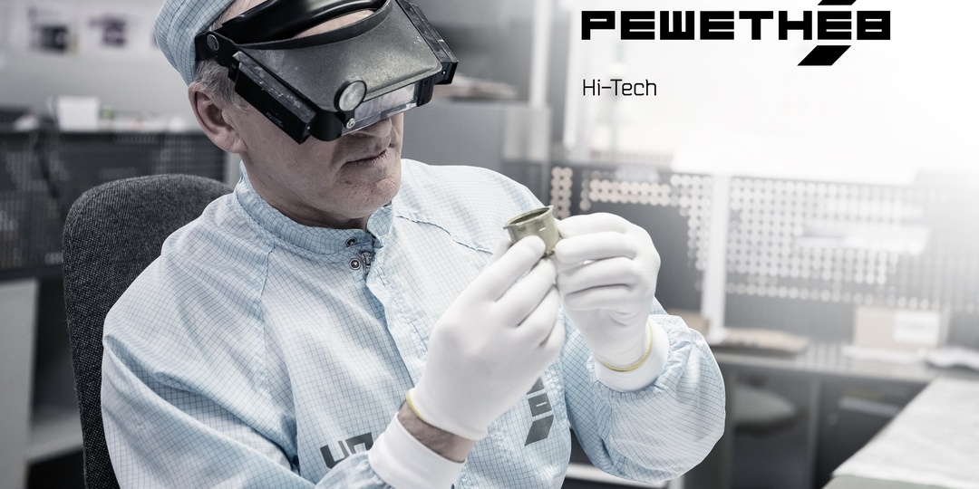 Специалисты АО «РЕШЕТНЁВ» (входит в Роскосмос) создают универсальную технологию раскрытия антенн и солнечных батарей