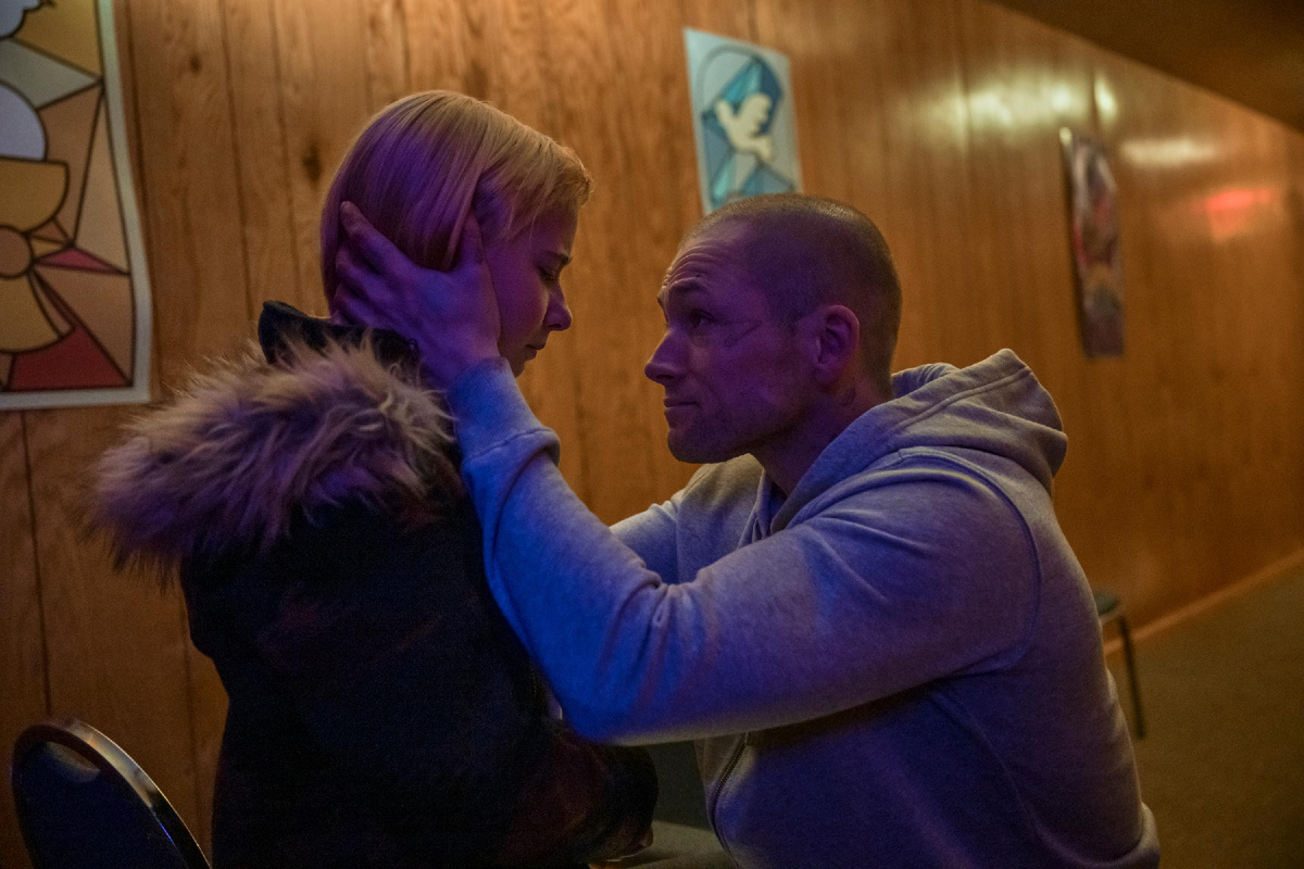 Фильм Детка на драйве 2025 - Сюжет и рецензия, Новинки кино, фильмы про отношения отца и дочери