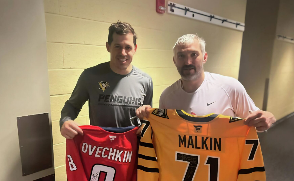 Евгений Малкин и Александр Овечкина после матча. Фото: НХЛ