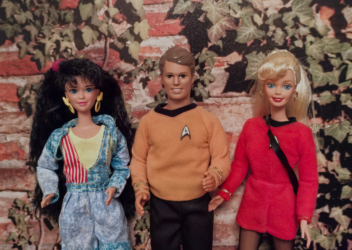 Элиза Арчер, Джеймс Кирк и Кэрол Маркус