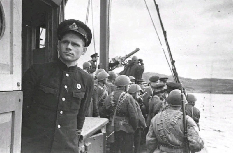 Командир катера СКА-218 (бывший моторный рыболовный бот «Федоров») Степан Боровой