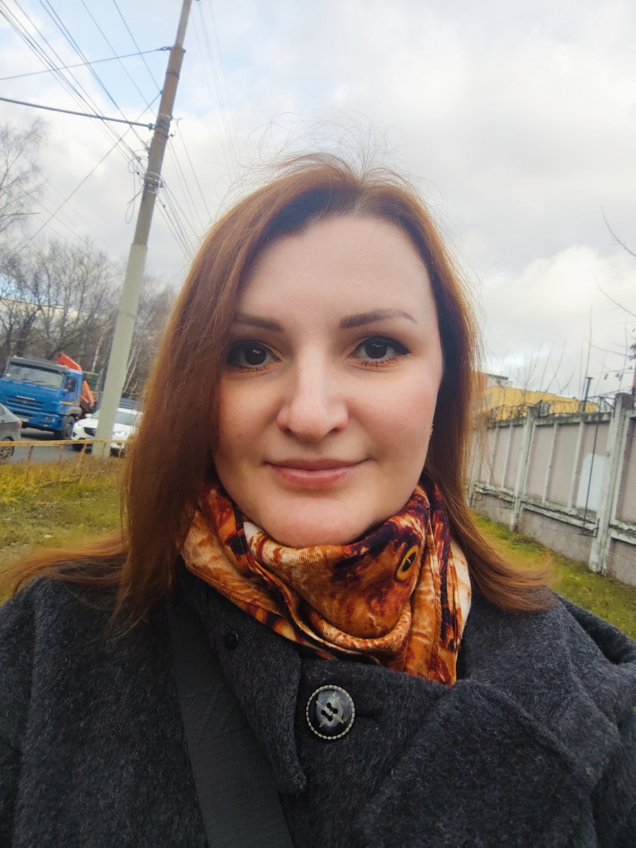 Автор бежит из столовой, иногда хожу