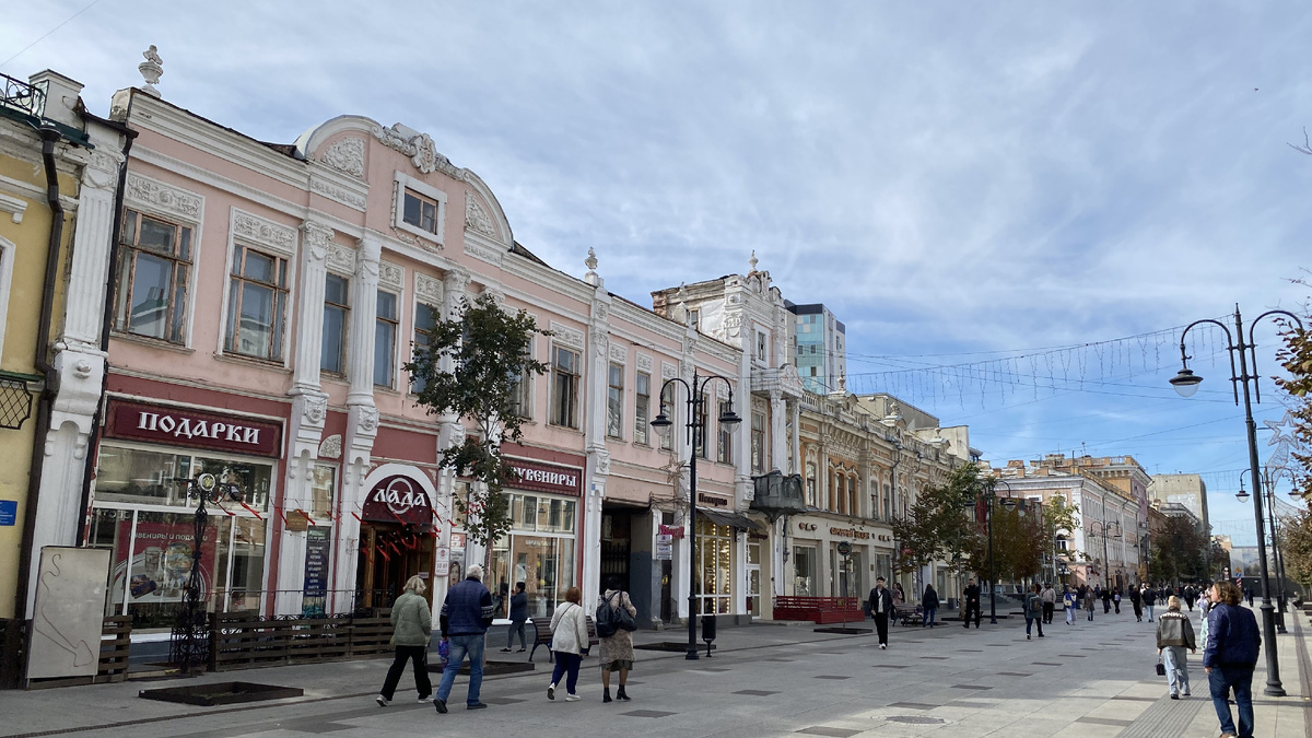 Проспект Столыпина – главная пешеходная улица Саратова