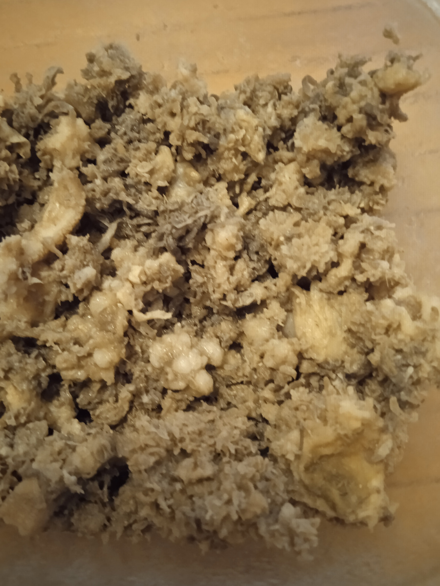 Так выглядит отварной неочищенный говяжий рубец