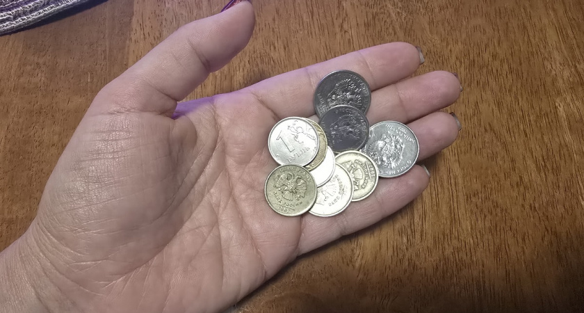    Это самая дорогая монета Российской современности. Монета, которая сейчас стоит около 1000000 рублей - проверьте карманы