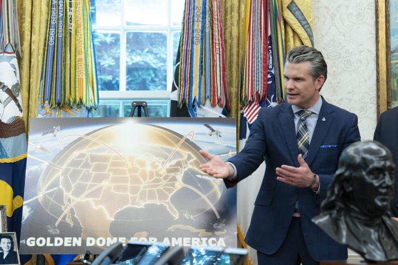    CNP/AdMedia/Global Look Press