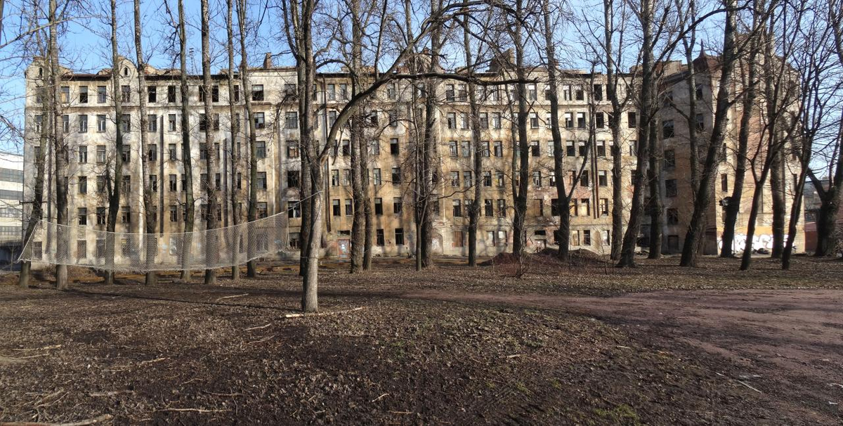 Фото: https://p2.citywalls.ru/photo_186-190954.jpg?mt=1395046203