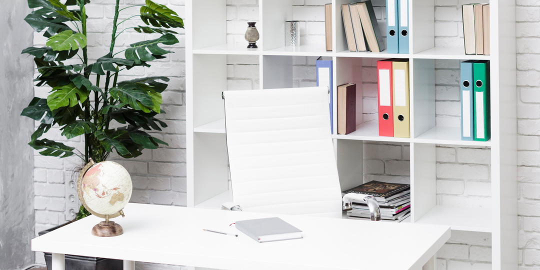 Высокий или низкий шкаф из ЛДСП выбрать для офиса? Разбираем без иллюзий и лишнего декора