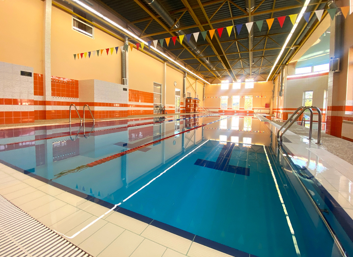 Бассейн 25 метров, 3 дорожки