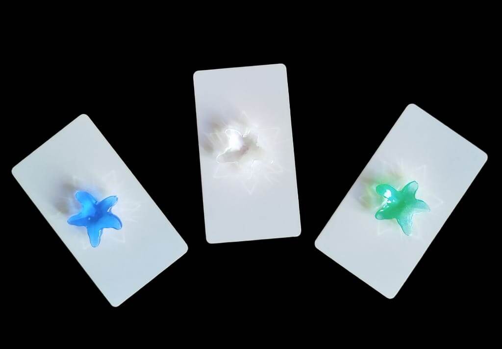 НУЖНО СОСРЕДОТОЧИТЬСЯ И ВЫБРАТЬ КАРТУ ⤴️