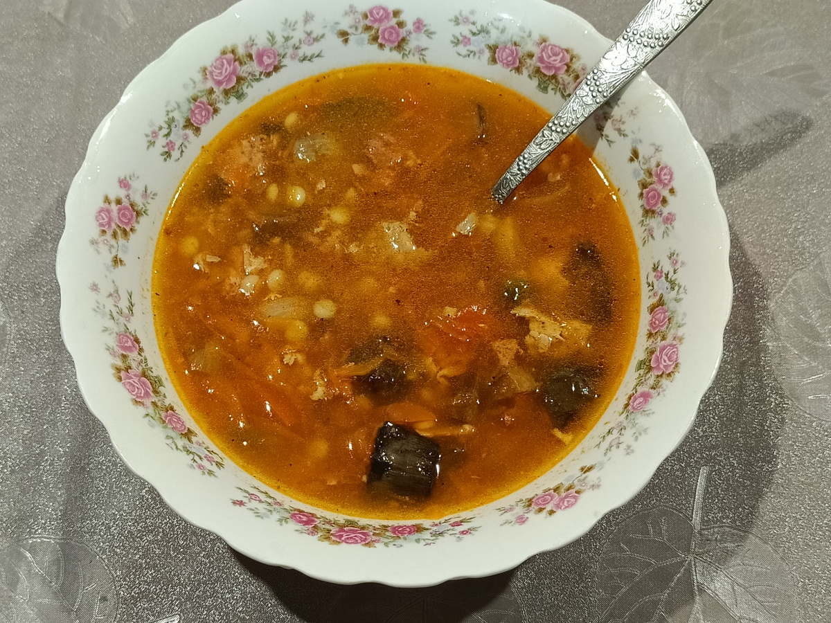 С грибами, тушёнкой и птитимом