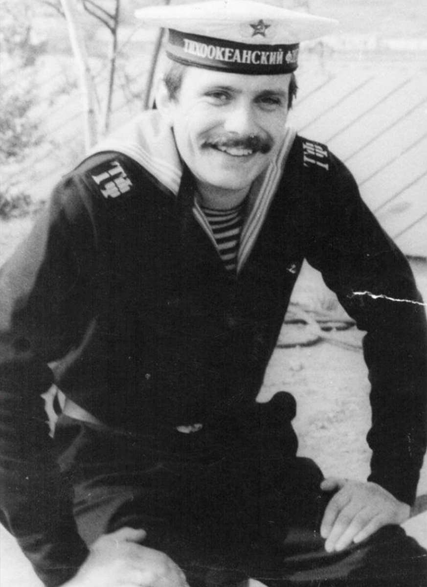 Никита Михалков во время службы в армии