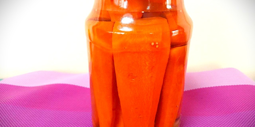 Маринованная морковь: Праздничный акцент для вашего стола