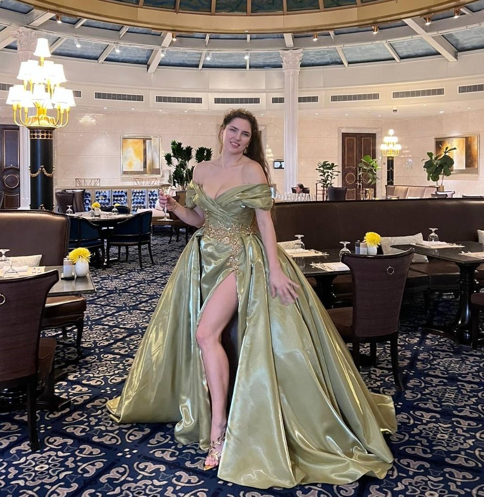 Дизайнер Ольга Малярова давно сотрудничает с "Мисс Россия". Фото: личная страница Ольги Маляровой в соцсетях