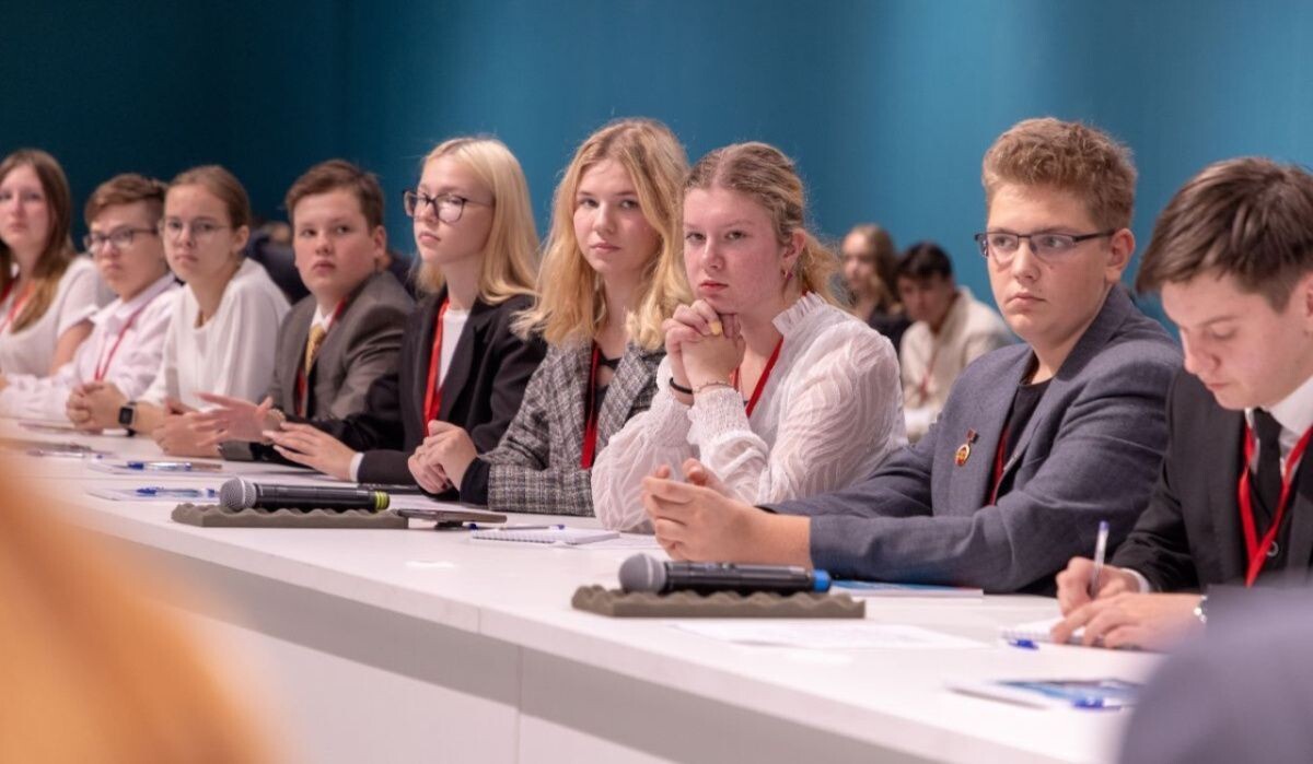     Заседание детского общественного совета в Музее Победы Источник: victorymuseum.ru Автор фото: Пресс-служба Музея Победы