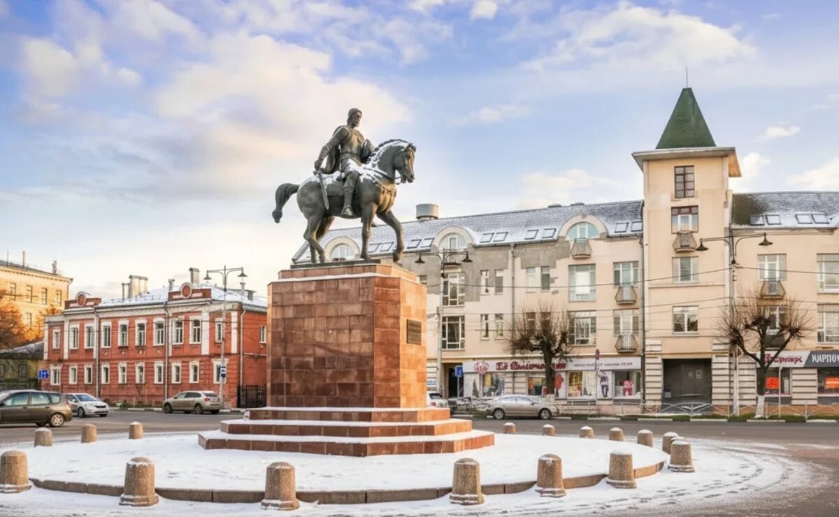    Сколько стоит встретить Новый год в Новогодней столице России и что там посмотреть