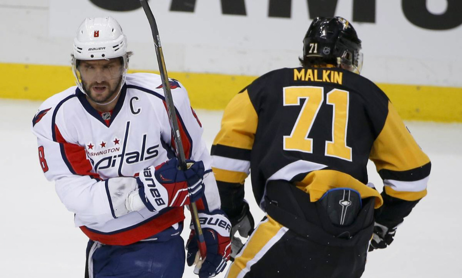    Овечкин и Малкин продолжают забивать. Фото: Global Look Press