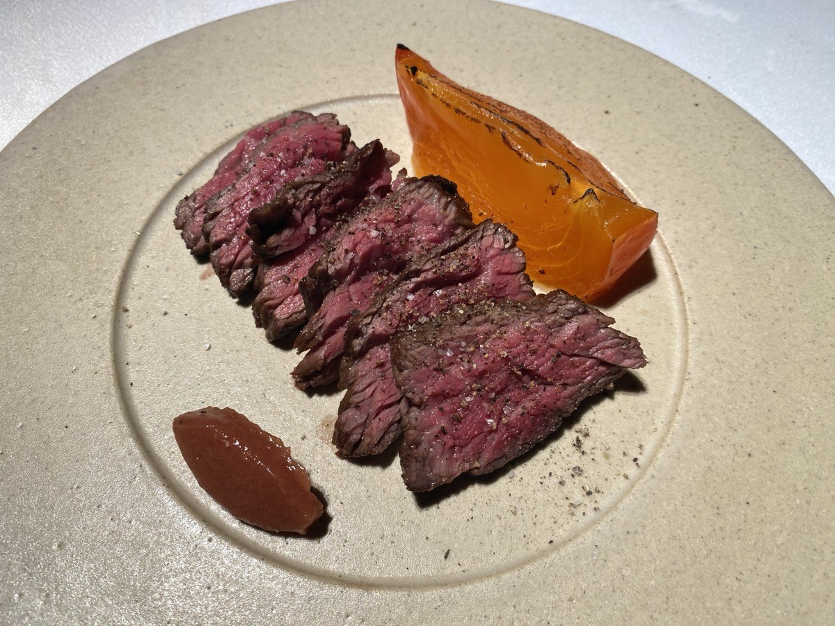  Бавет с коджи и сливой