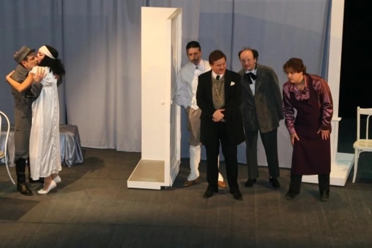    Архивное фото. Спектакль "Коломба" в 2009 году