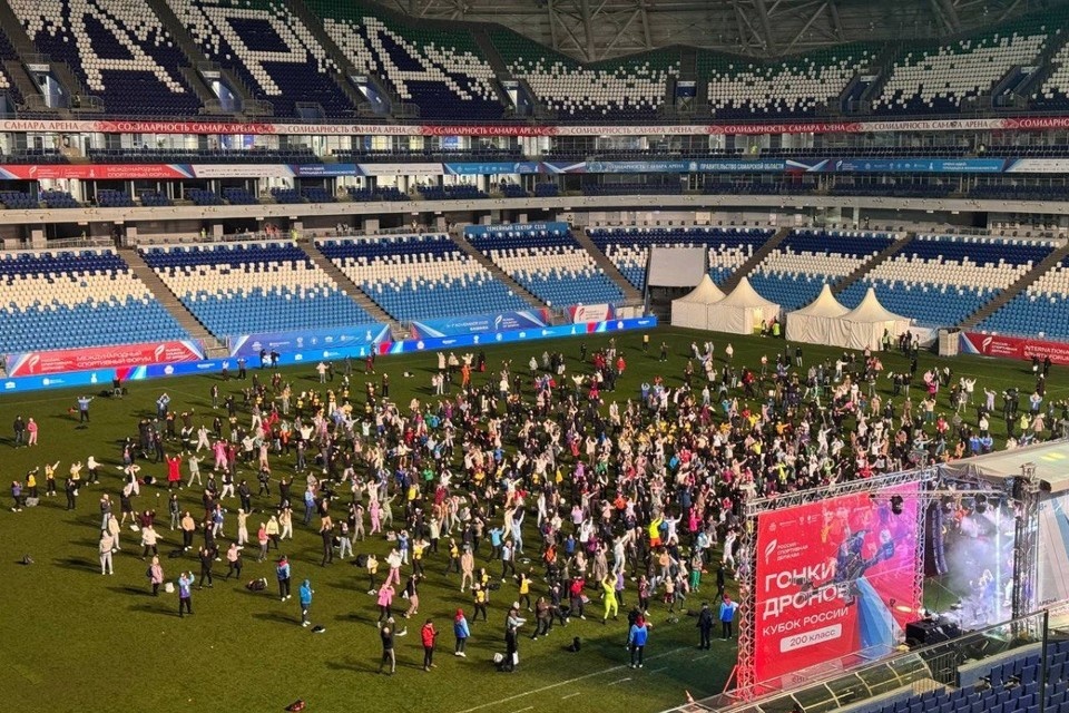    Газон «Солидарность Самара Арены» находится в ужасном состоянии Анастасия СЕМДЯНОВА