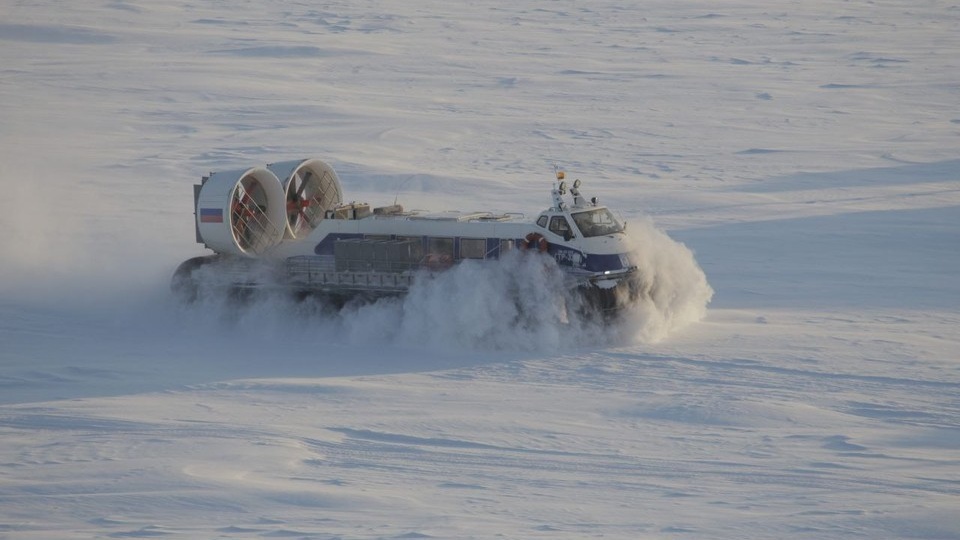 Суда на воздушной подушке начнут перевозить пассажиров между Салехардом и Лабытнанги 9 ноября
