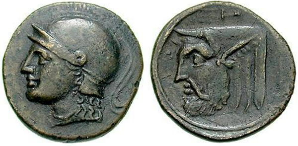 Рис. 2. Монета Акарнанского союза. На реверсе изображена голоса Афины Воительницы, на аверсе – голова быка с человеческим лицом (Ахелоя). 300-167 годы. до н. э 