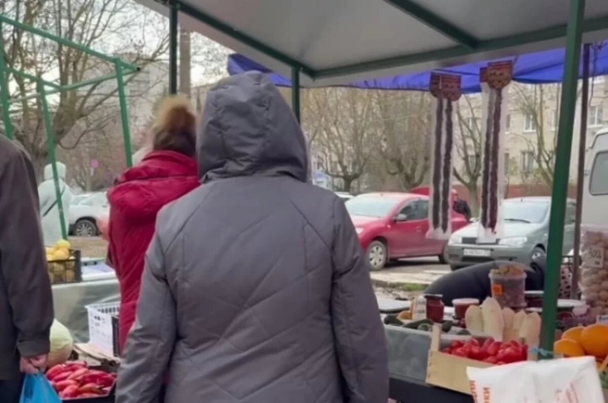    Во Владимире на улице Егорова искали нелегальных торговцев